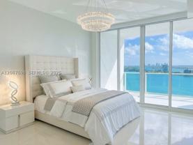 2020 N Bayshore Dr #2404 - Photo 1 of 1