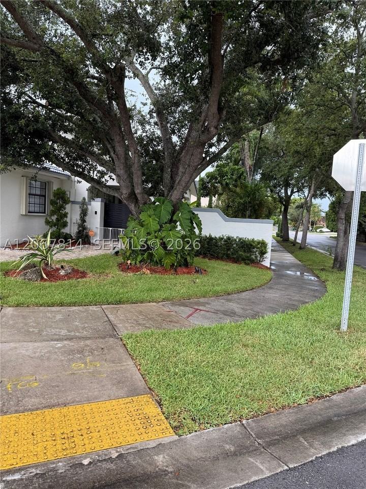 15158 Nw 89th Ave - Photo 3 of 37