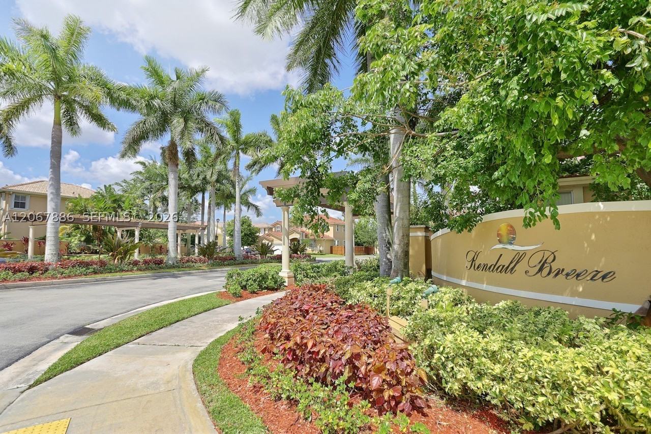 12472 Sw 123rd St - Photo 7 of 50