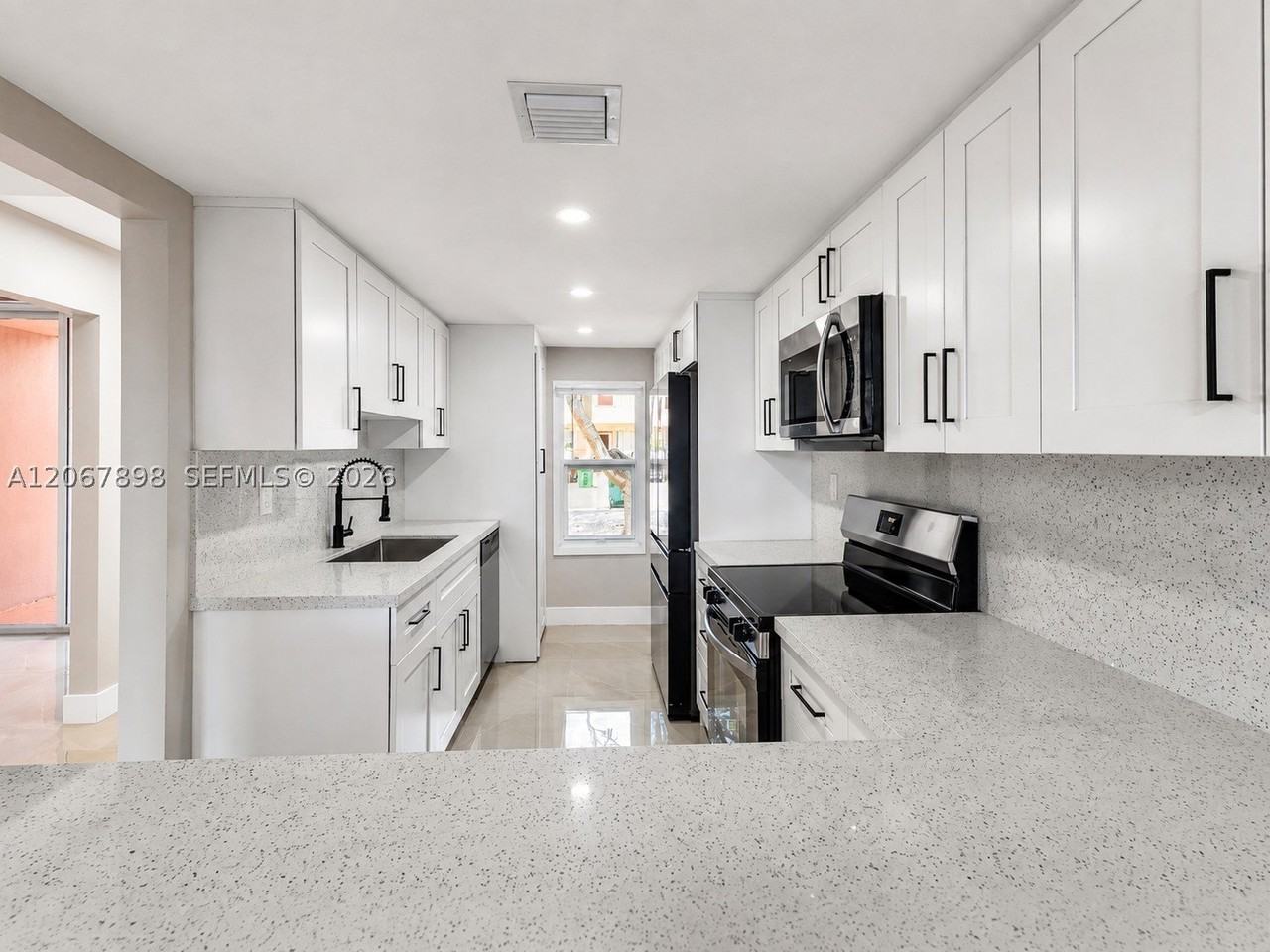 14124 Sw 66th St #14124 - Photo 6 of 42
