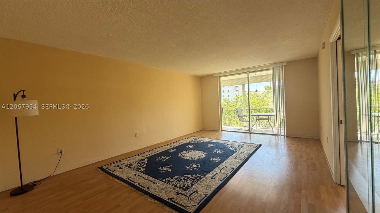 2930 Point East Dr #E312 - Photo 2 of 20