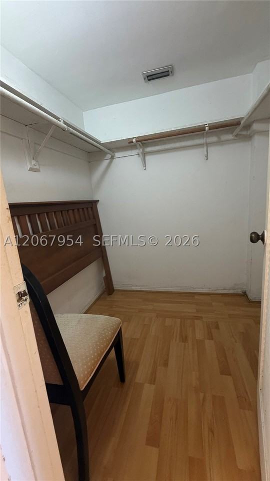 2930 Point East Dr #E312 - Photo 5 of 20