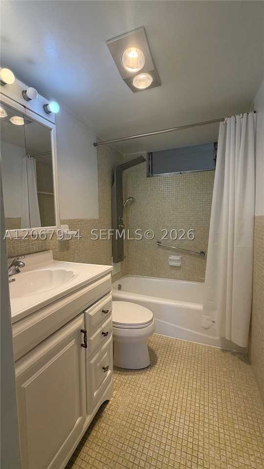 2930 Point East Dr #E312 - Photo 7 of 20