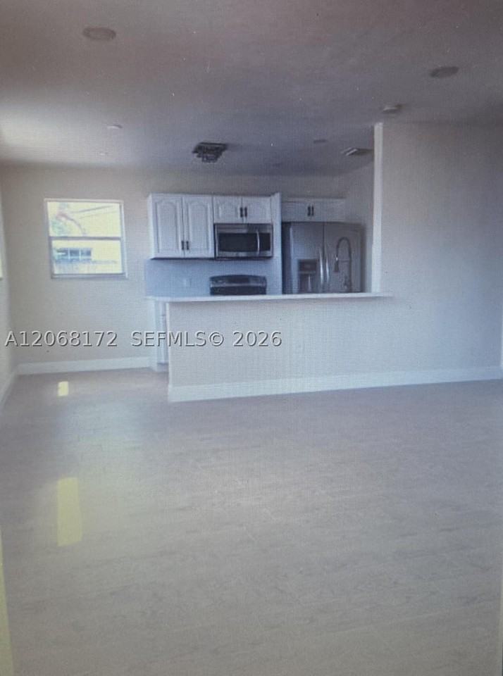 1531 N 70th Ter - Photo 6 of 12