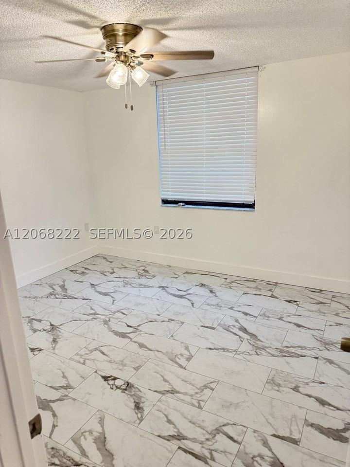 3526 Whitehall Dr #302 - Photo 4 of 7