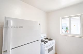 7721 Dickens Ave #7 - Photo 1 of 1