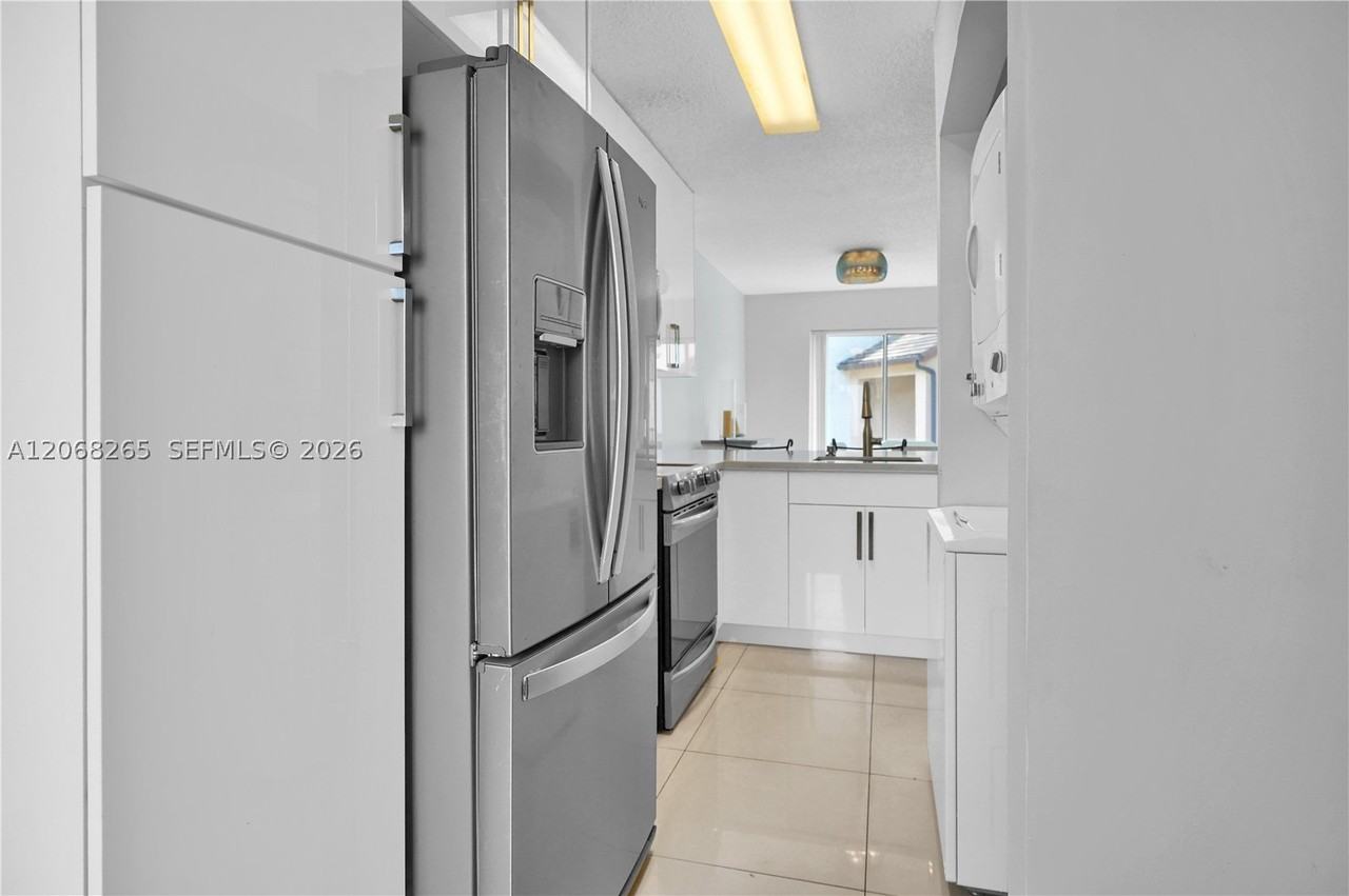 13946 Sw 91st Ter #13946 - Photo 6 of 26