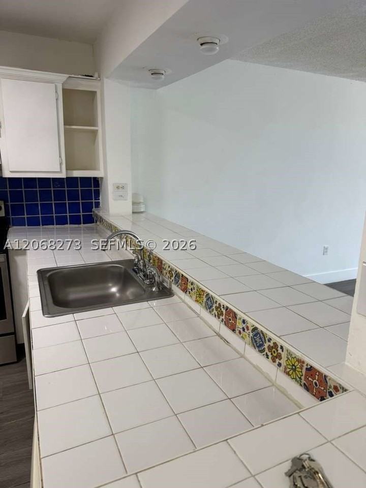 11905 Ne 2nd Ave #C106 - Photo 5 of 18