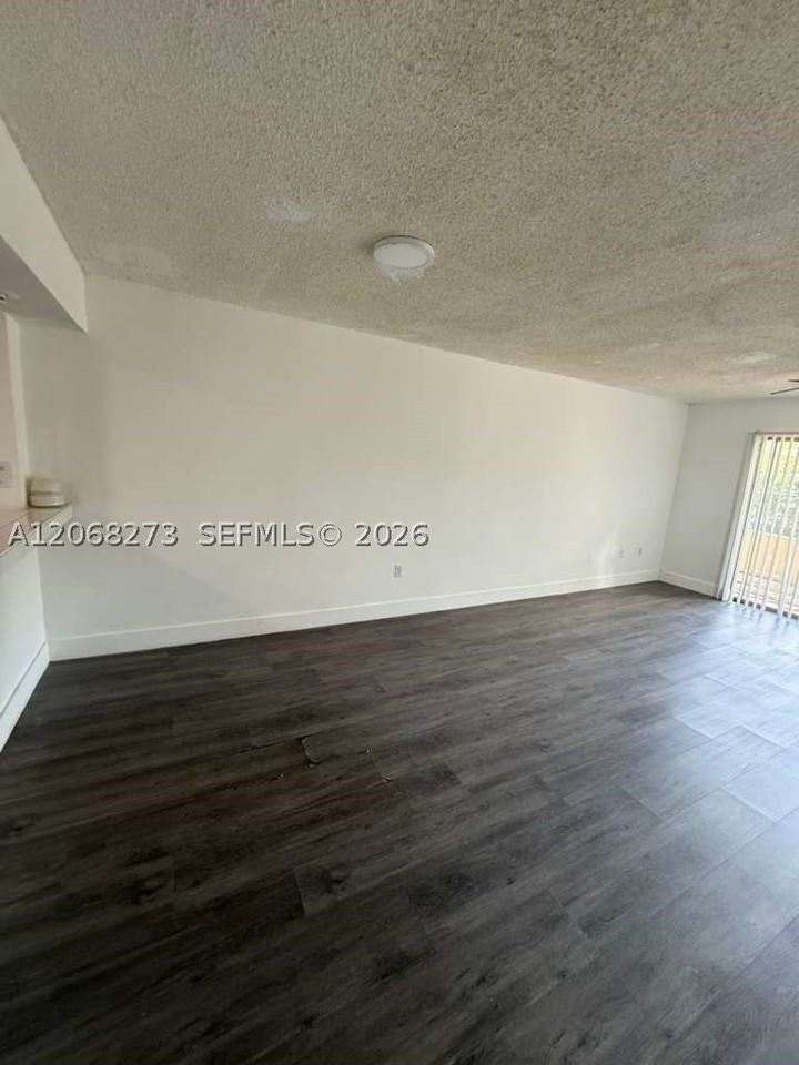 11905 Ne 2nd Ave #C106 - Photo 6 of 18