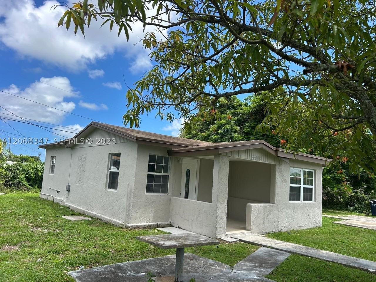 22115 Sw 115th Ave #0 - Photo 3 of 18