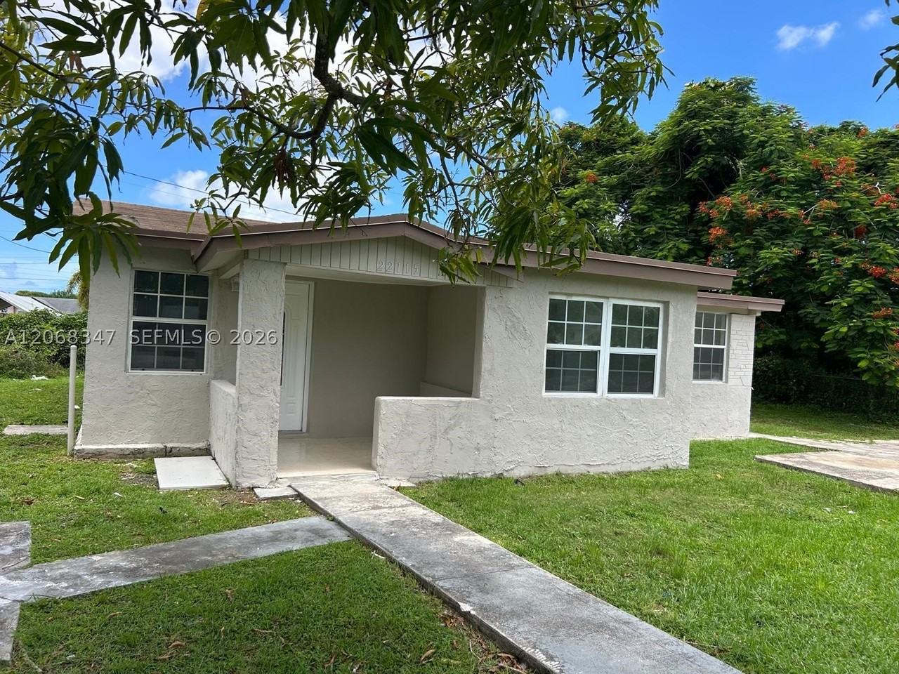 22115 Sw 115th Ave #0 - Photo 4 of 18