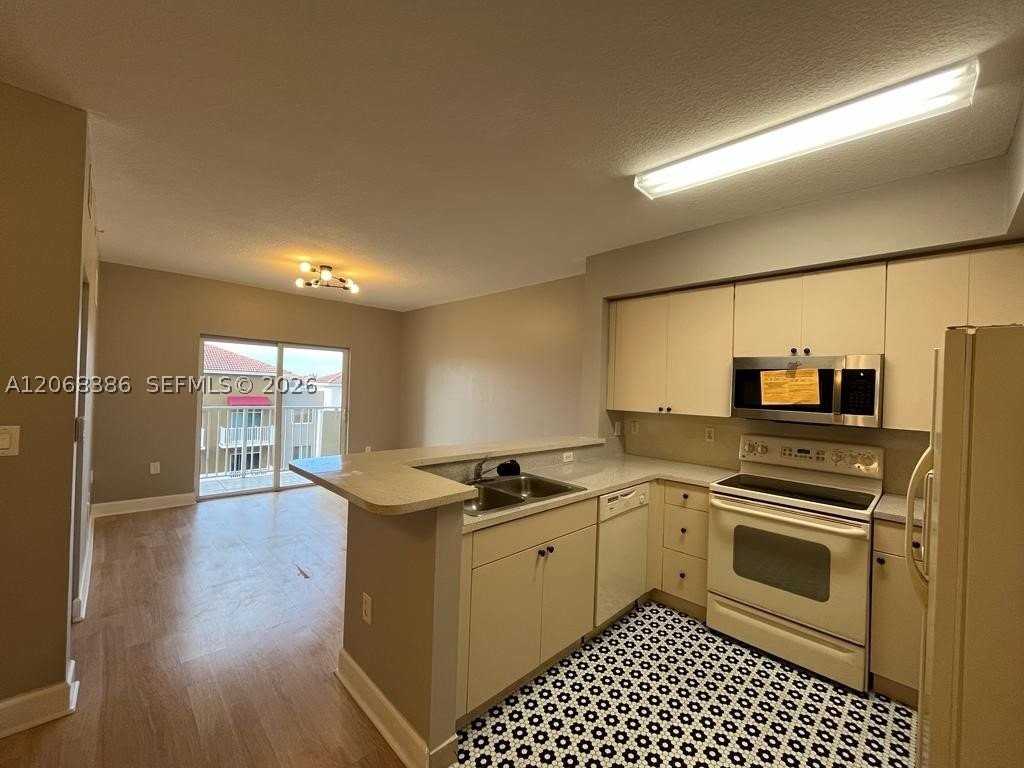 11060 Sw 196th St #511 - Photo 2 of 18