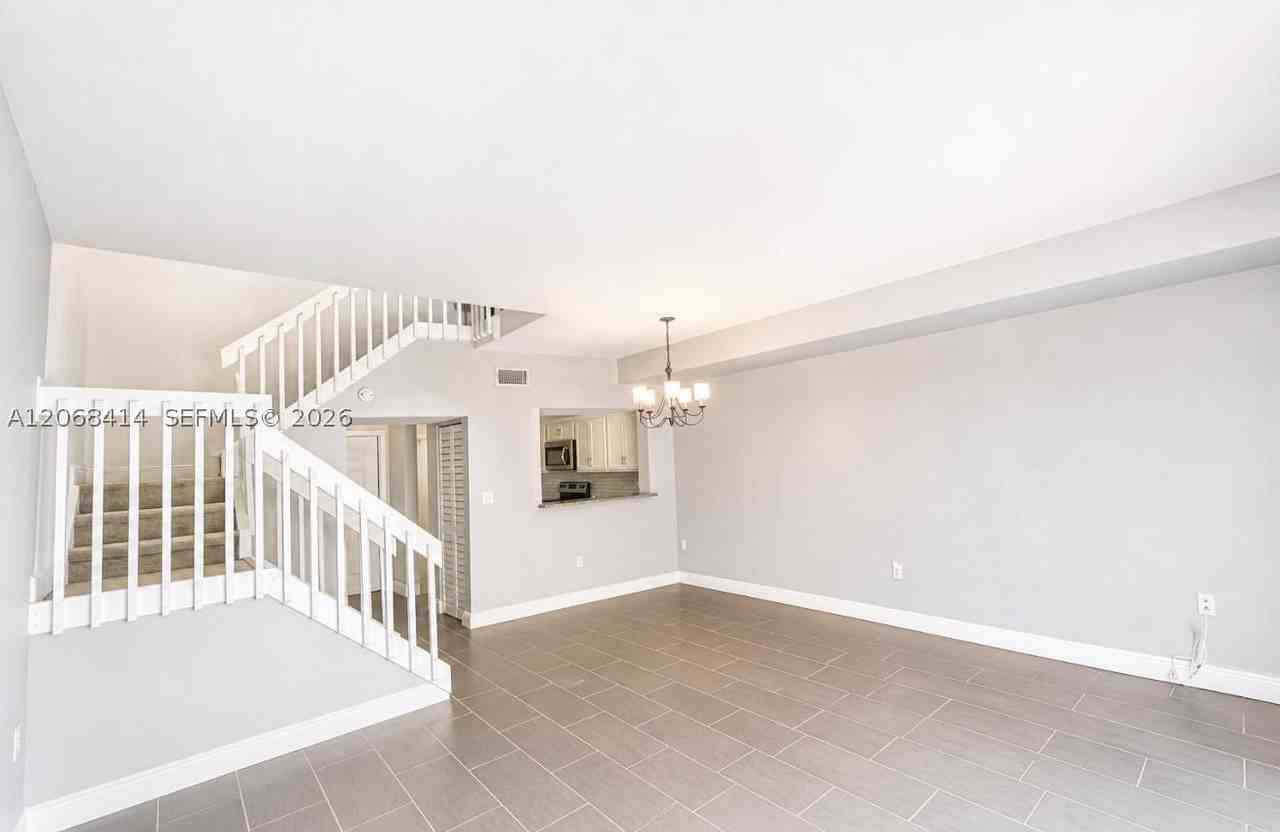 11840 Sw 99th St #11840 - Photo 5 of 26