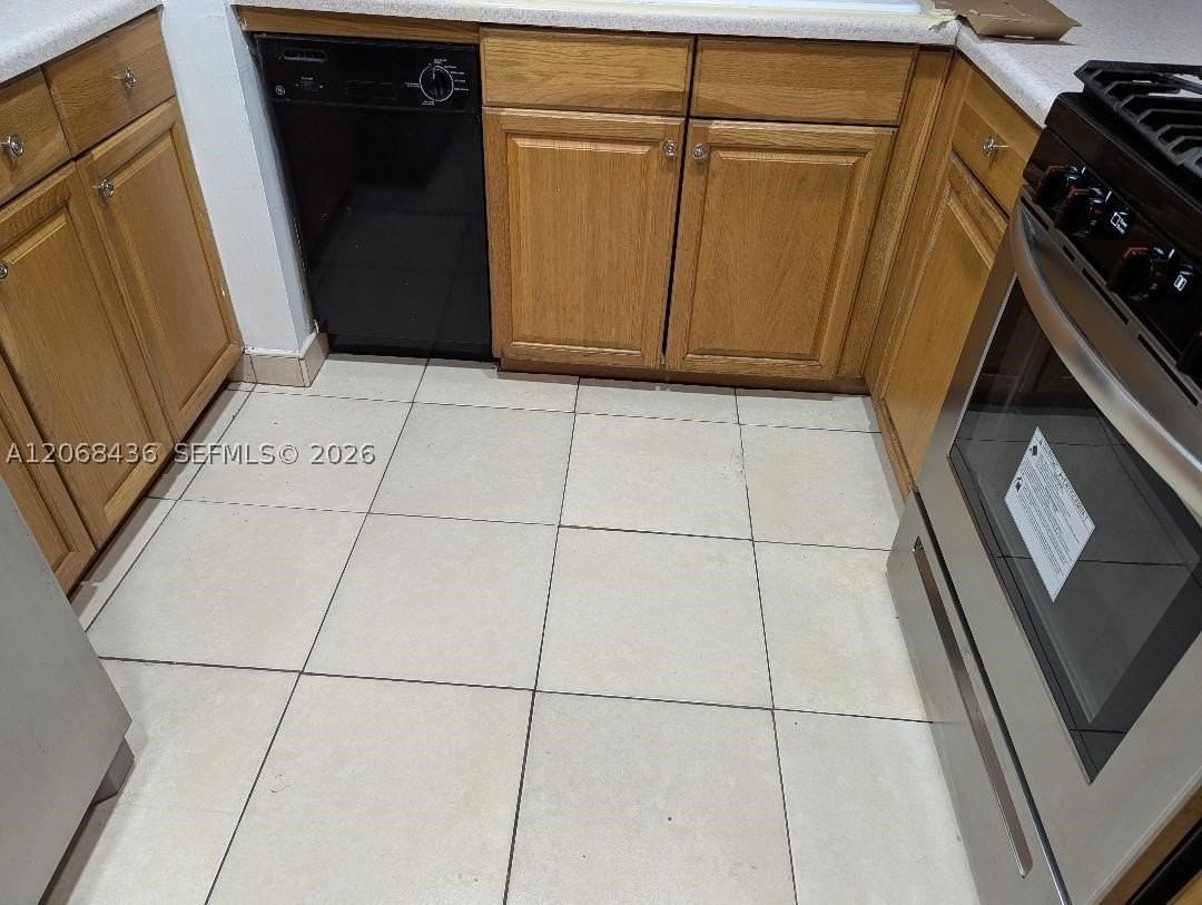8380 S Missionwood Cir #CII - Photo 6 of 18