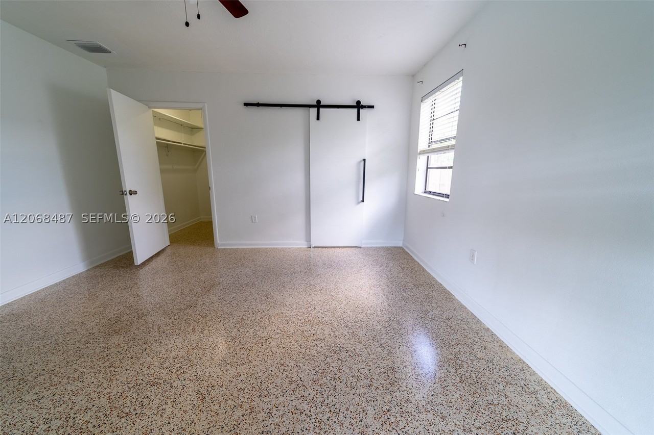 4361 Sw 97th Ct - Photo 5 of 11
