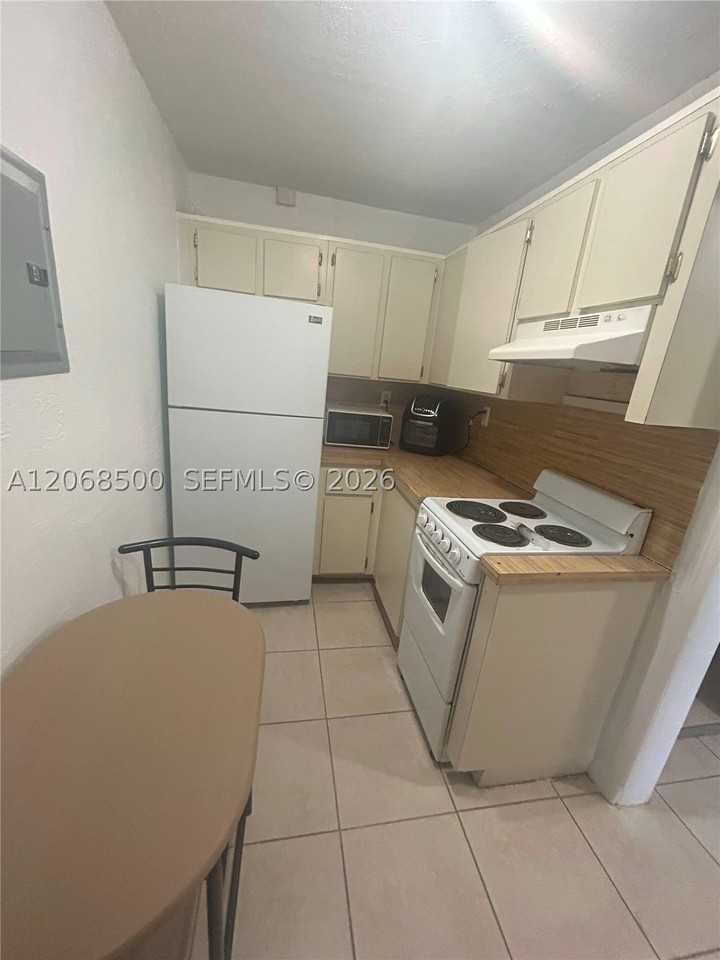 6950 Nw 186th St #2-117A - Photo 2 of 11