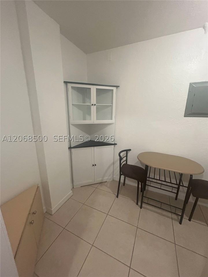 6950 Nw 186th St #2-117A - Photo 7 of 11