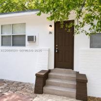36 Ne 60th Ter - Photo 1 of 1