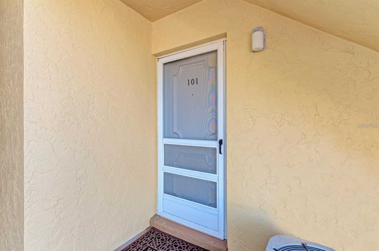 129 Tyler Dr #101 - Photo 2 of 27