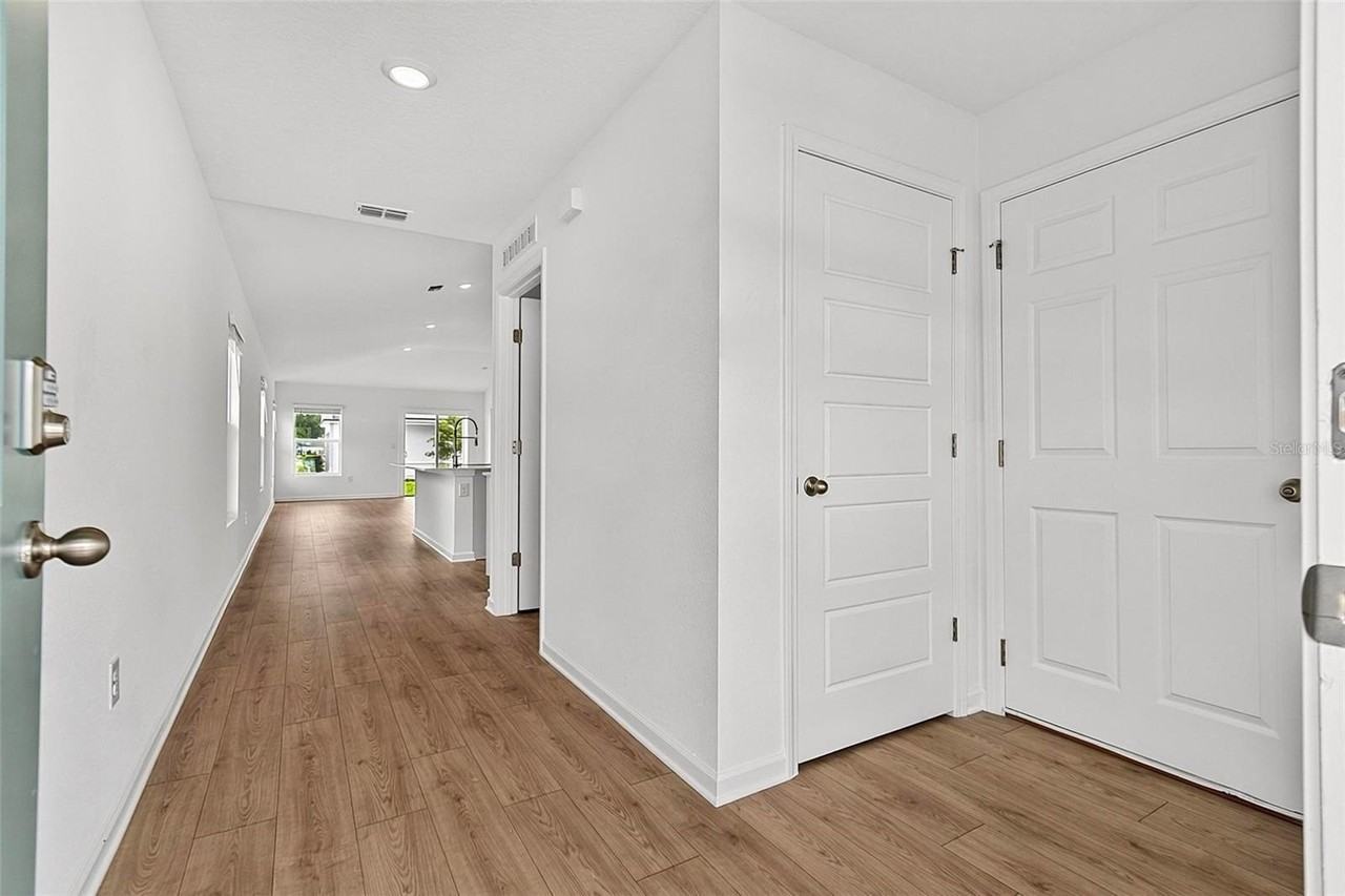 863 Grand Reserve Dr - Photo 5 of 42