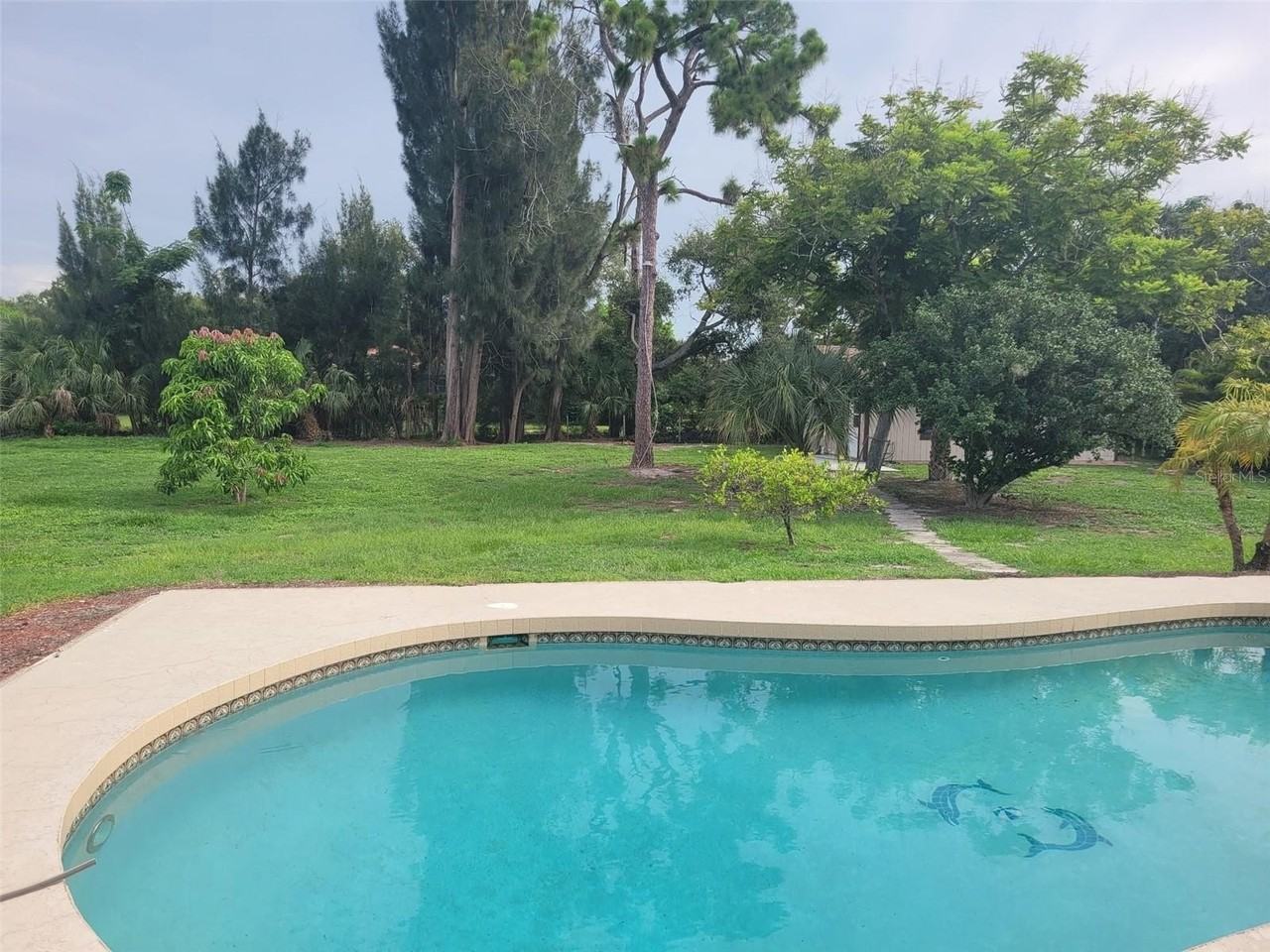 2331 Mission Valley Blvd - Photo 5 of 10