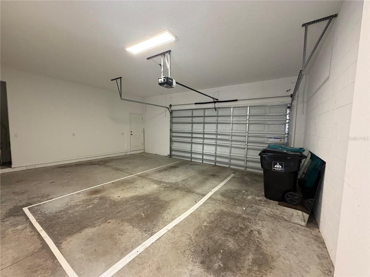 8210 Nemours Pkwy - Photo 6 of 24