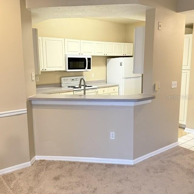 5536 Metrowest Blvd #8-201 - Photo 6 of 18