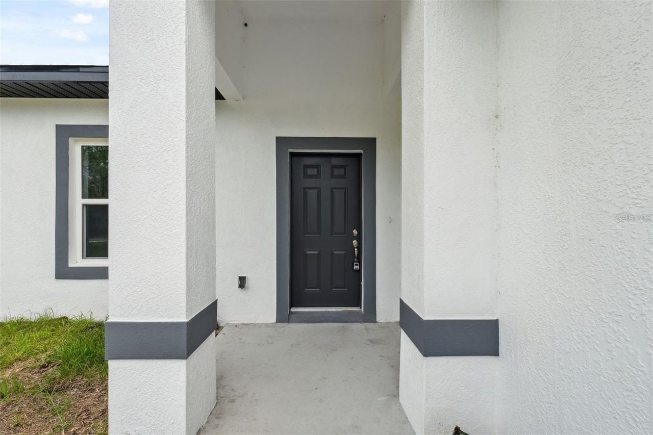 6062 Sw 154th Place Rd - Photo 7 of 38