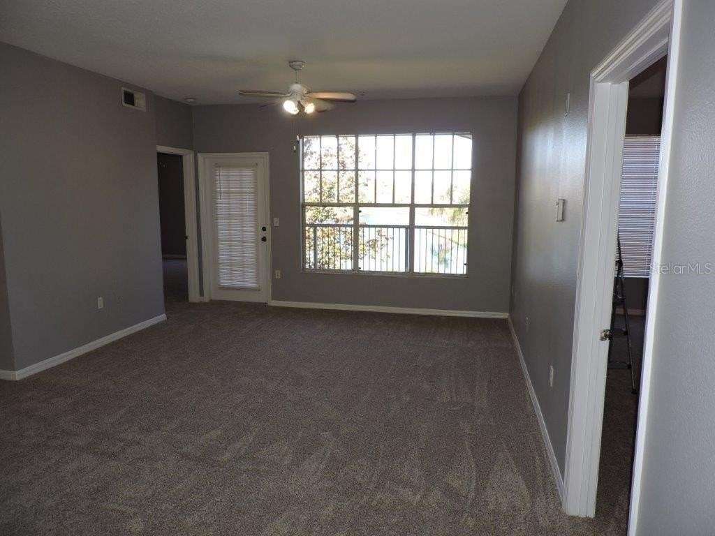 5542 Metrowest Blvd #7-208 - Photo 3 of 14