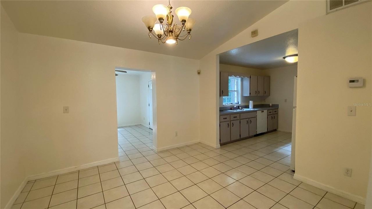 2717 Ne 17th Ave - Photo 4 of 31
