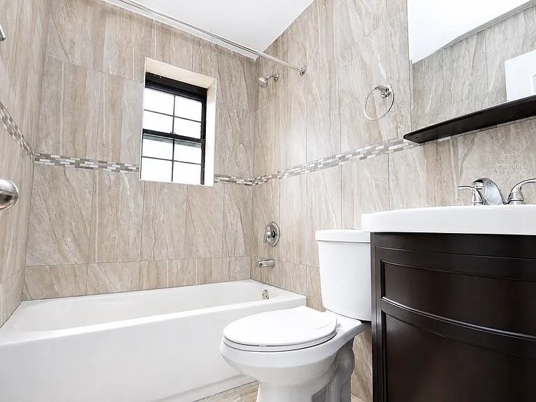 6201 FIFTH AVENUEAPT B-3 #B03 - Photo 5 of 7