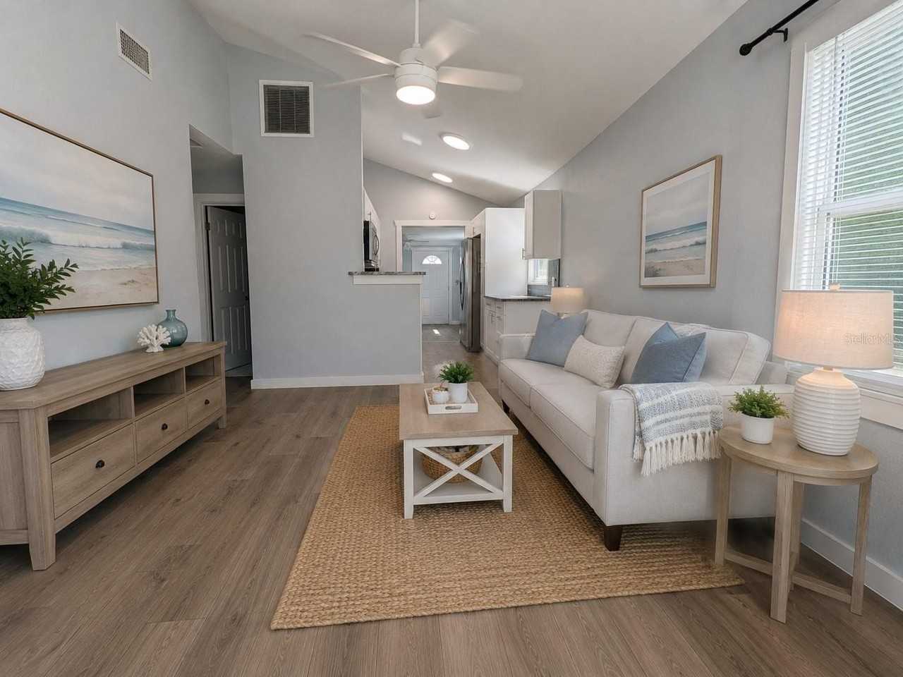 5005 Newton Ave S - Photo 3 of 42