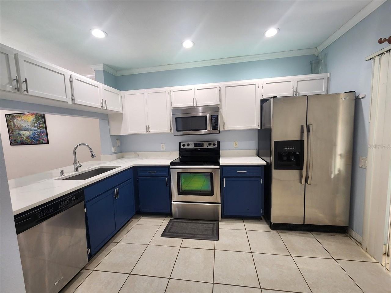 8637 Hunters Key Cir #8637 - Photo 7 of 33