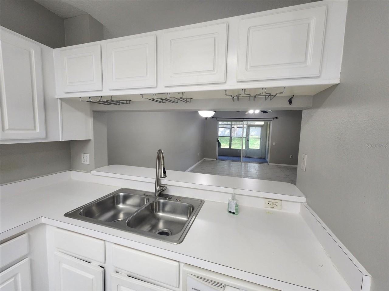 2302 Lake Woodberry Cir - Photo 5 of 50