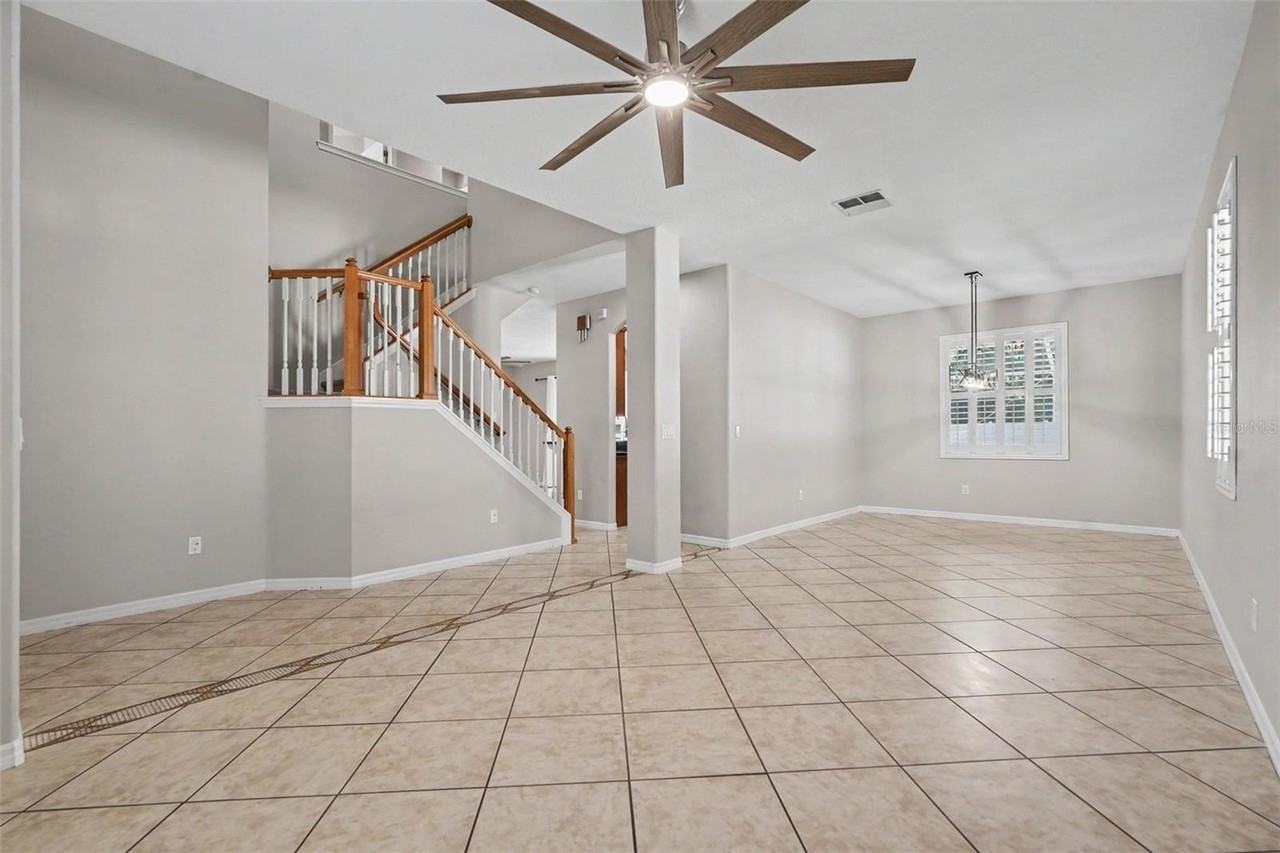 301 Fern Gulley Dr - Photo 4 of 27
