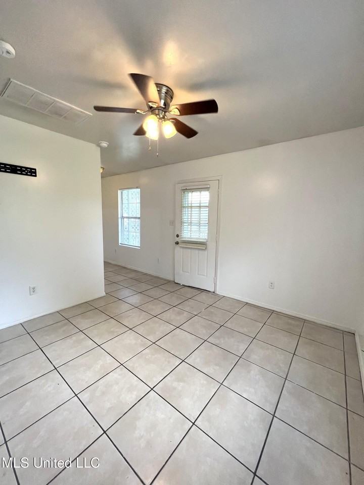 9617 Smith Ave Lot B - Photo 4 of 7
