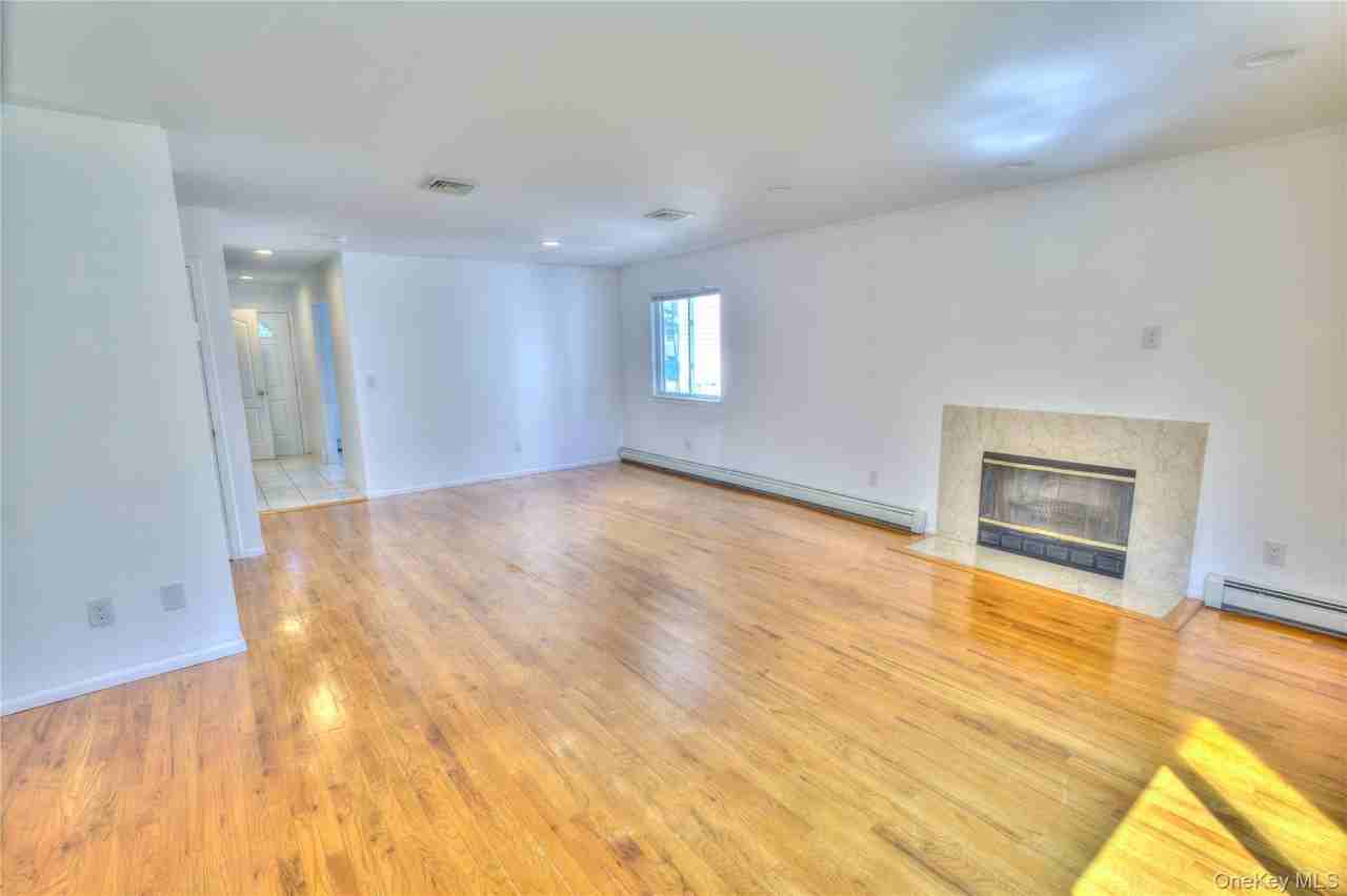 62 Hickory Rd #B - Photo 6 of 16
