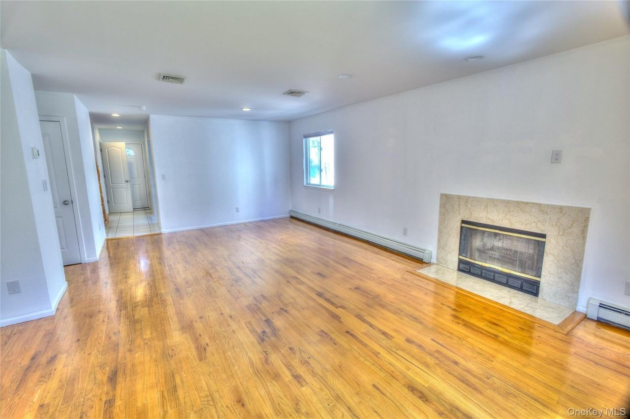 62 Hickory Rd #B - Photo 7 of 16