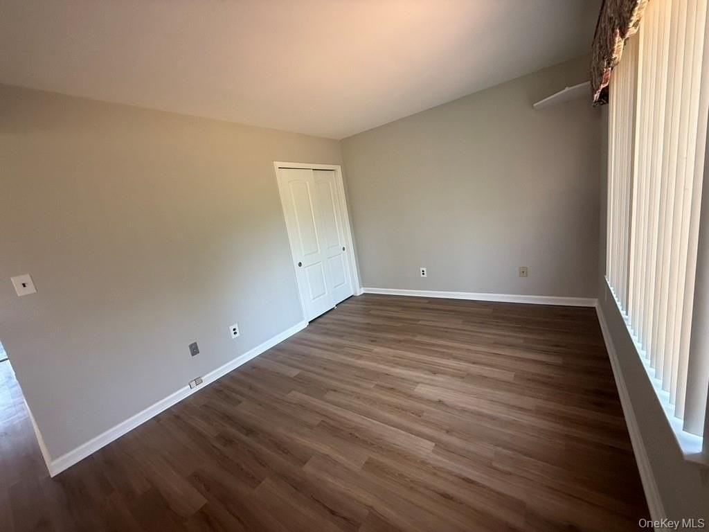31 Stanford Ct - Photo 6 of 15