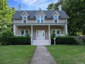 63 W Neck Rd #2ndFL - Photo 1 of 1