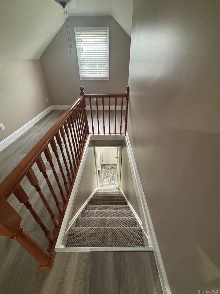 22740 113th Dr - Photo 2 of 11
