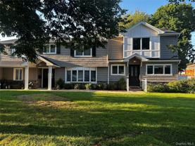 10 Evelyn Dr - Photo 1 of 1