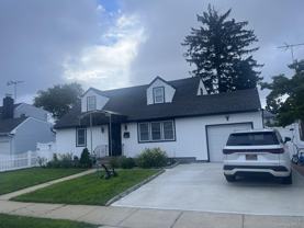 83 Woodbine Dr N - Photo 1 of 1