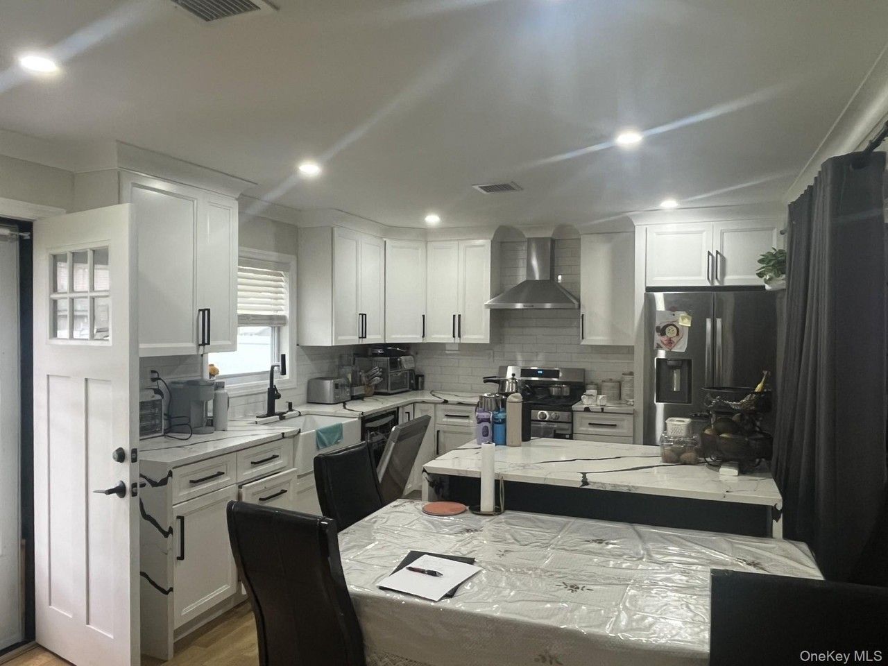 83 Woodbine Dr N - Photo 2 of 13