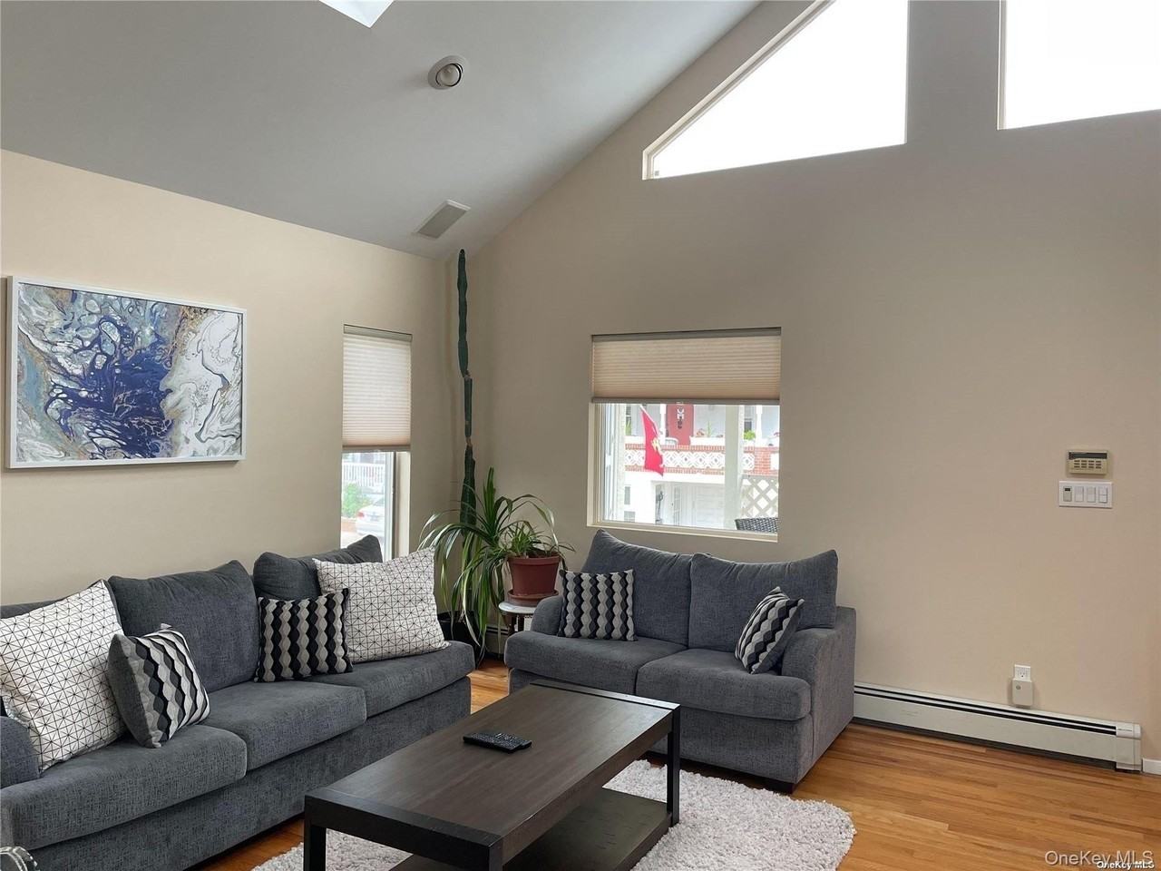 40 Malone Ave - Photo 3 of 18