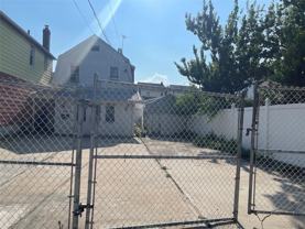 8910 182nd St #2ndFL - Photo 1 of 1