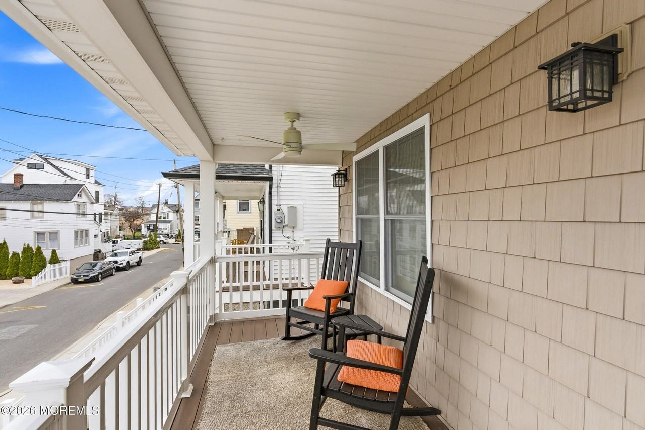 15 4th St - Photo 2 of 36