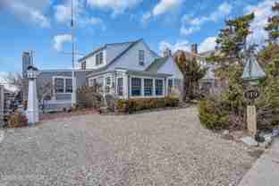 149 Highway 35 N - Photo 1 of 1