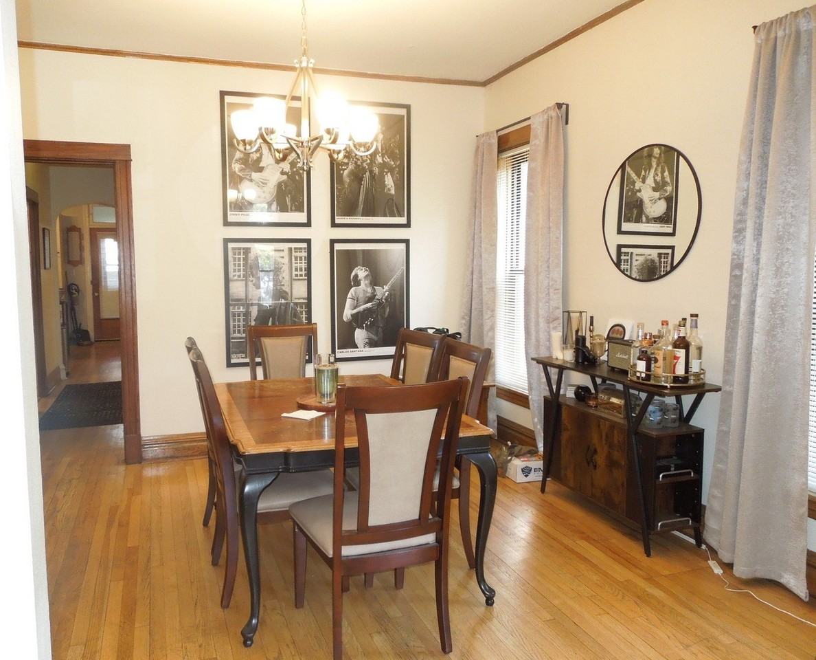 3501 N Janssen Ave #1 - Photo 5 of 19