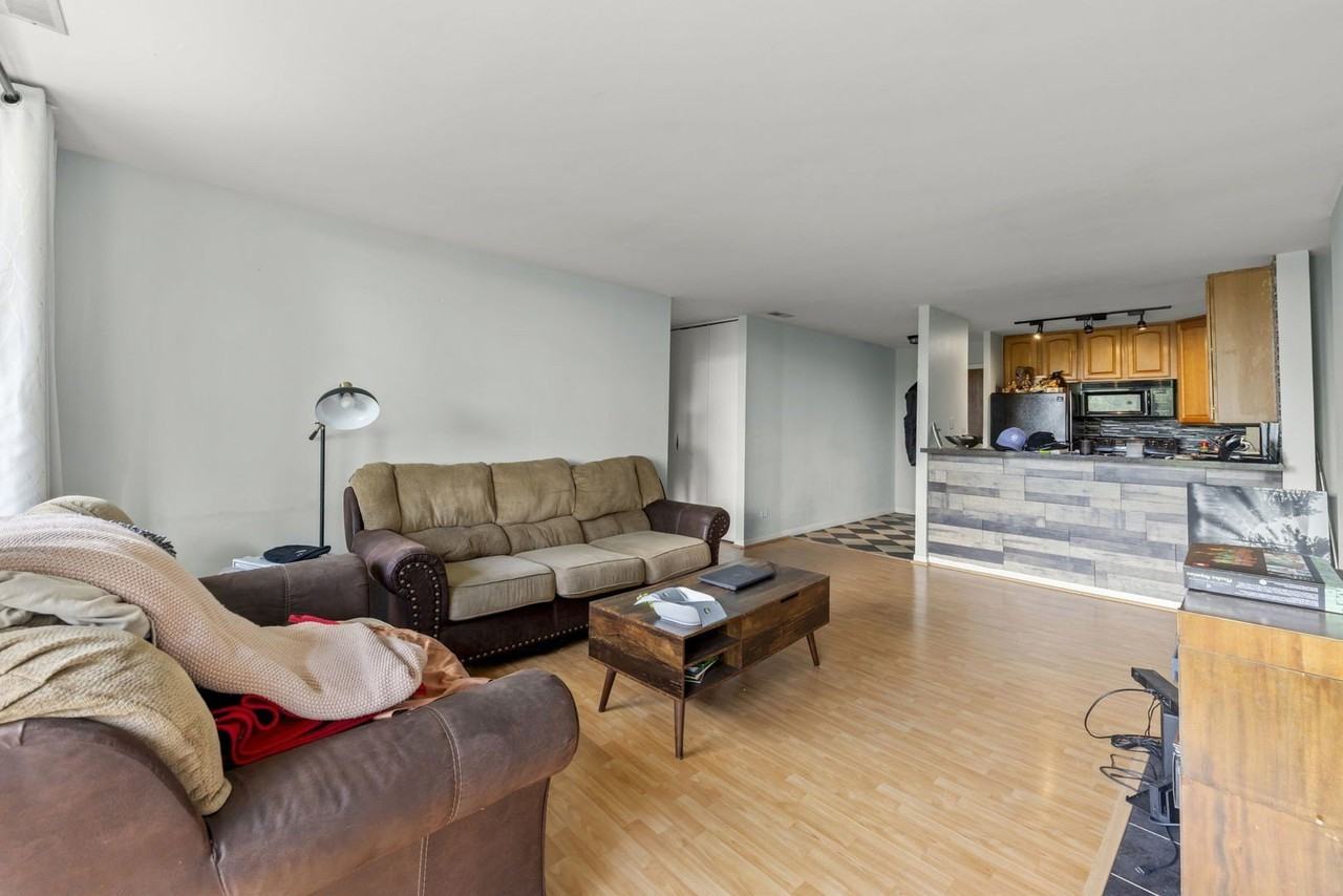 5820 Oakwood Dr #5F - Photo 7 of 16